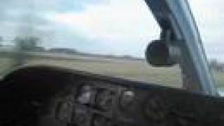 preview picture of video 'Cessna 421 Landing in Oxford'