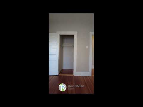 4 Ashford Ct. — Allston
