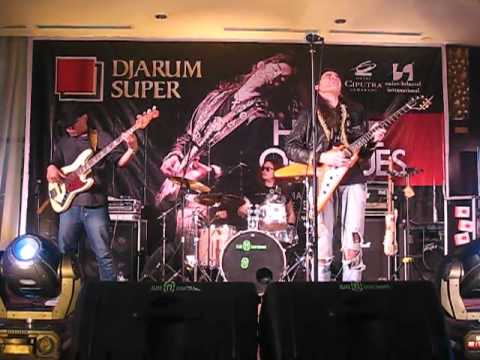 2011 Rama Satria & The Electric Mojos Feat. Arya Satria Claproth - Tin Pan Alley Semarang
