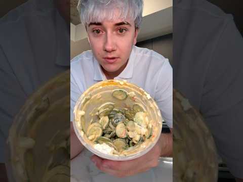 Blue cheese martini cucumber salad 😭