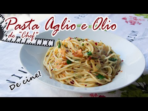 Espaguetis Aglio e Olio (receta italiana fácil)