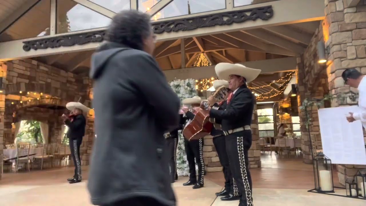 Promotional video thumbnail 3 for Mariachi Alas De Jalisco