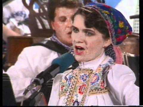 SKUS Pivnica - Jarmila Kľúčiková : Tam za Brnom