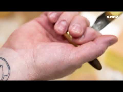 I tatuaggi indeboliscono il sistema immunitario per anni #ansa #news