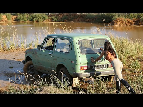 Why the LADA NIVA Is the BEST OFF ROAD VEHICLE You’ve Never Heard Of!
