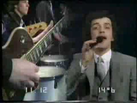 Los Moros en el programa Los Sonidos del Mundo con la voz de Carlos Suarez