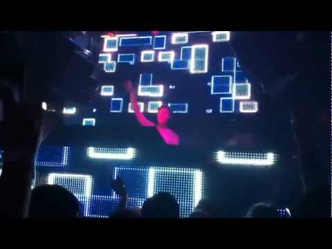 Ferry Corsten Live @ Pacha NYC 4/12/2012. Hard Rock Sofa - Quasar (Original Mix)