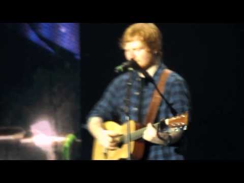 Ed Sheeran Live @ Milano 27.01.14 - A Team