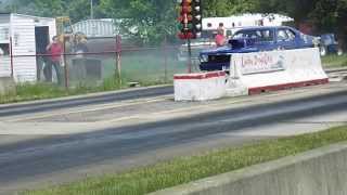 preview picture of video 'Rich Gutshall in Car-Go Auto Parts Drag car'