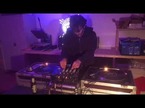 UNIT RADIO 33 - Frixion Fanatic VS Dr Graftak