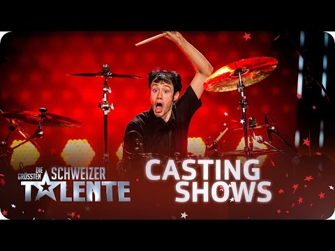Mike Fahrni plays drums and makes funny faces | DGST | SRF