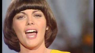 Mireille Mathieu - La Paloma ade video