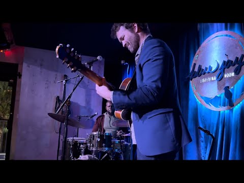 Promotional video thumbnail 5 for Taylor Roberts