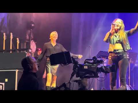 The Trevor Horn Band performing Video Killed the Radio Star (The Buggles) at Cropredy 2025.