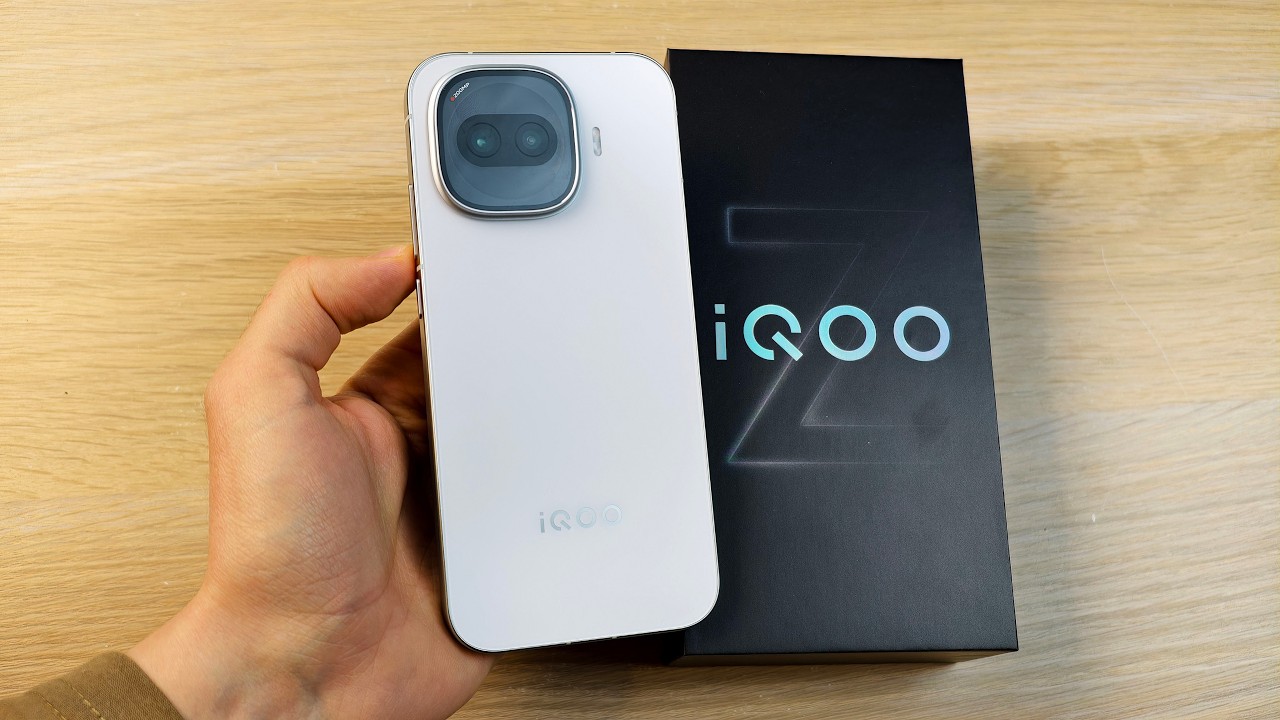 IQOO Z11 TURBO - НЕ ЛОПАТА И ОЧЕНЬ МОЩНЫЙ!