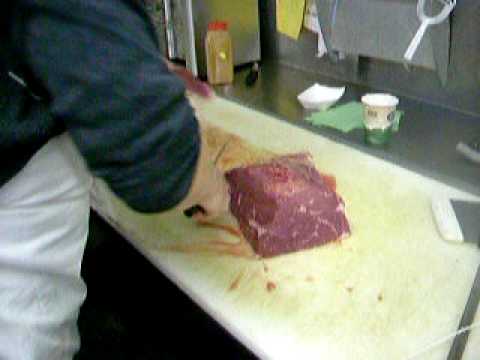 How to cut a bottom round for beef roasts