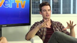 Tyler Hilton Chats \