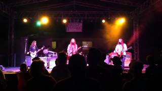 Lesson in a Bottle-Blackberry Smoke