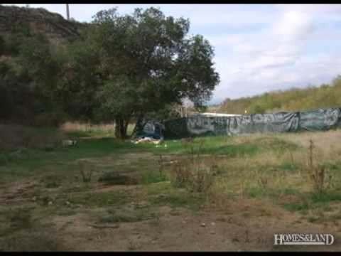 $295,000 in SHADOW HILLS 91040.  Call  agent Century 21 Sunland: (818) 951-1851