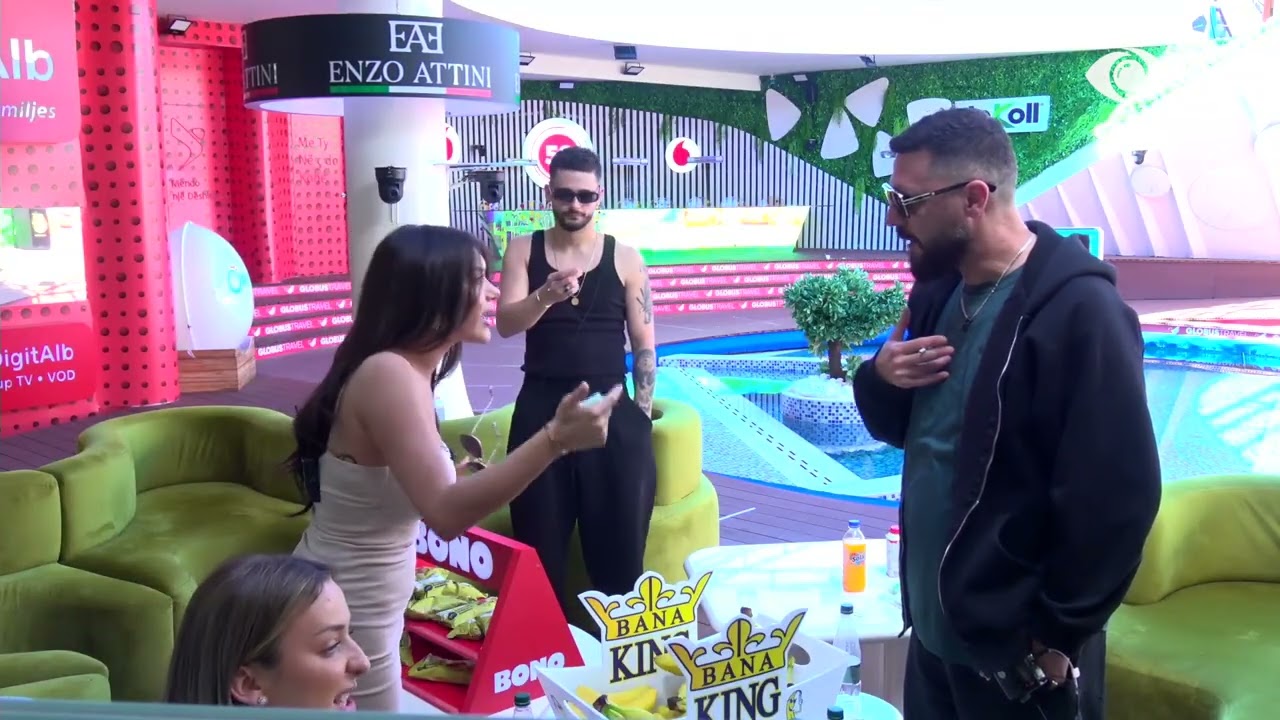 Gjen kënaqësi tek një femër më e vogël/ Greta i drejtohet Mirit