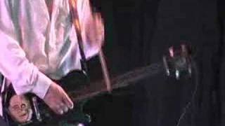 Sonic Youth - "Eric's Trip" (live in Pittsburgh)