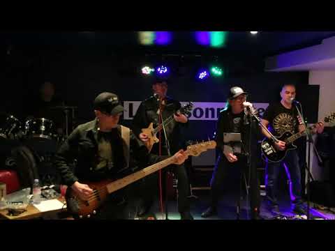 The True Dukes ☆ EMI cover ☆ 13 04 23