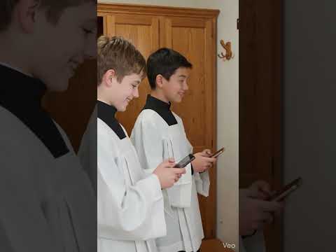 Altarium: Altar Server Tracker