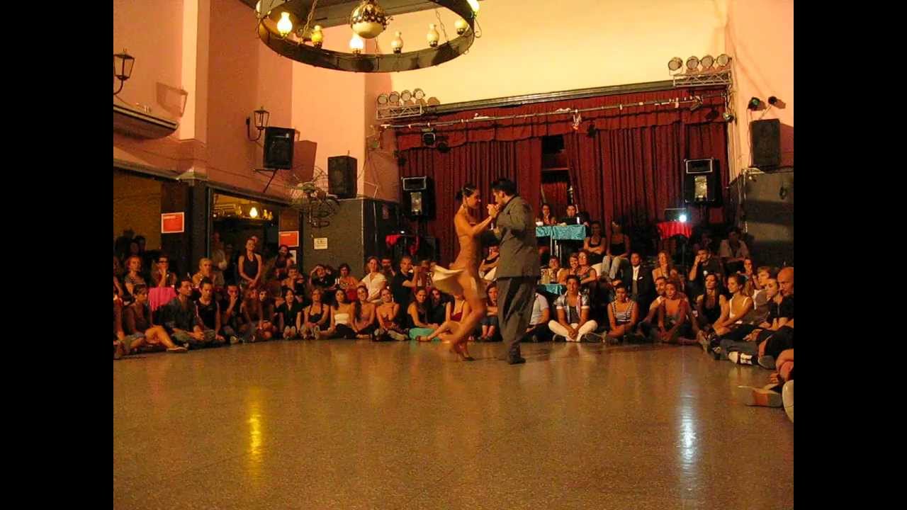 CECILIA PICCINNI y ANDRÉS MOLINA en Viva La Pepa! milonga 2/4 (Domingos en Malcolm)