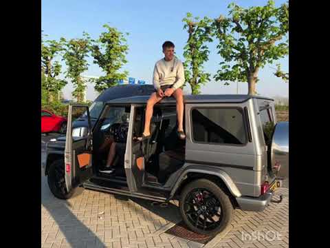 Lil kleine - 43 (feat. Bokoesam & D-Double)