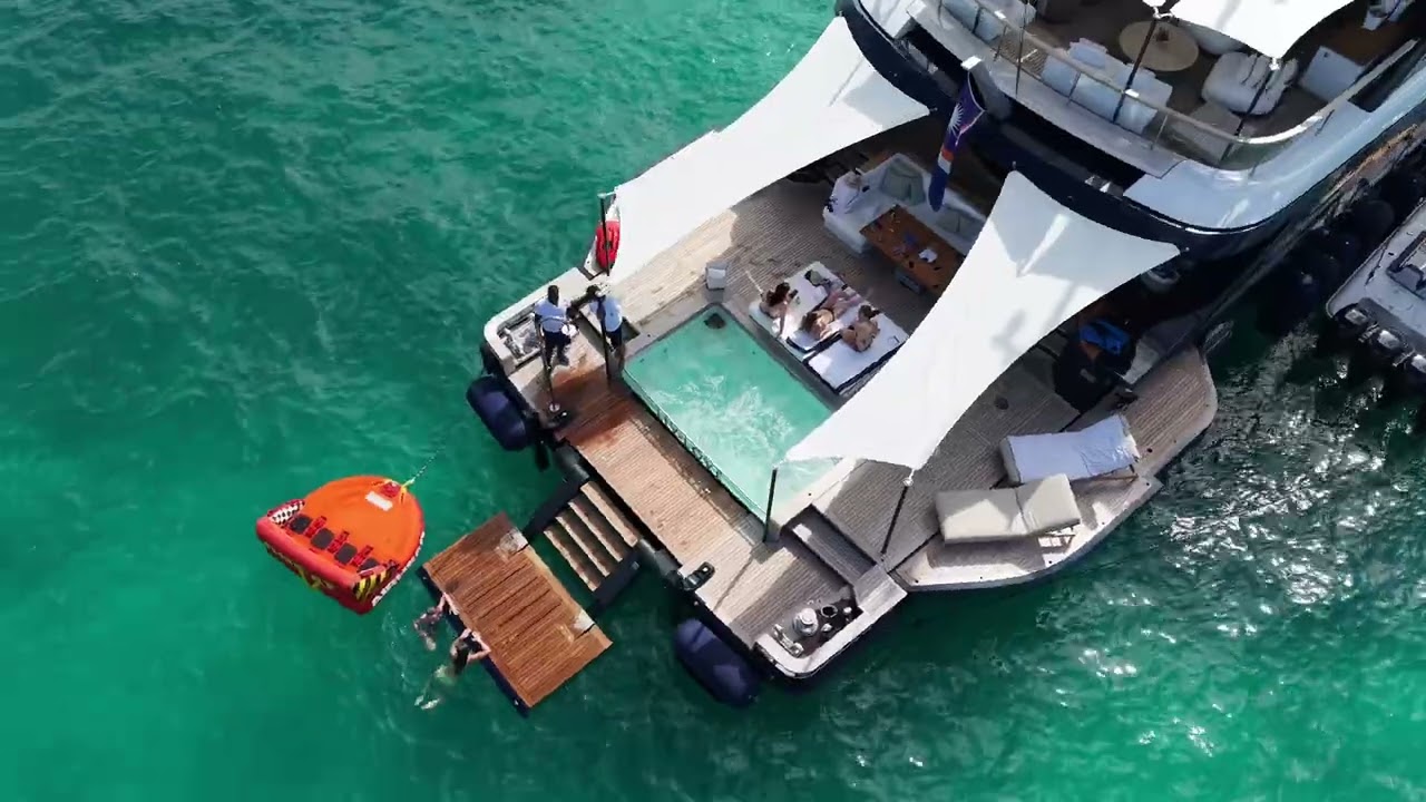 YACHT CHARTER BAHAMAS