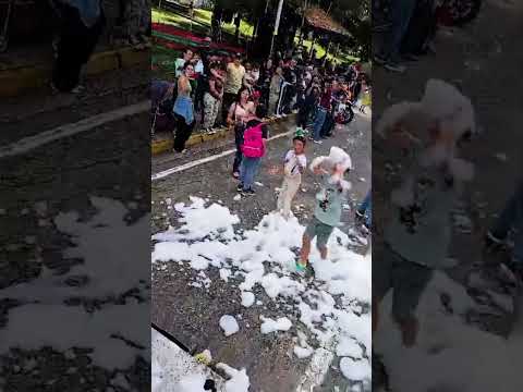 En Andrés Bello la Navidad se vive con alegría, familia y paz.