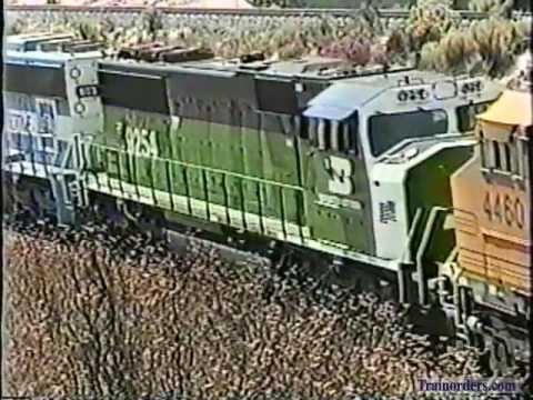 Classic Railroad Series 48 - BNSF and UP on Cajon Pass August 20, 2000