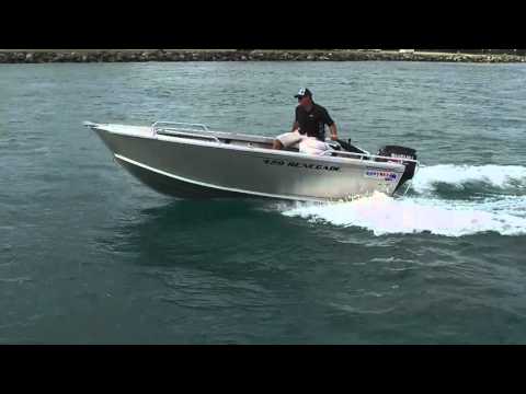 2016 Quintrex 420 Renegade T.S - Boat Reviews on the Broadwater