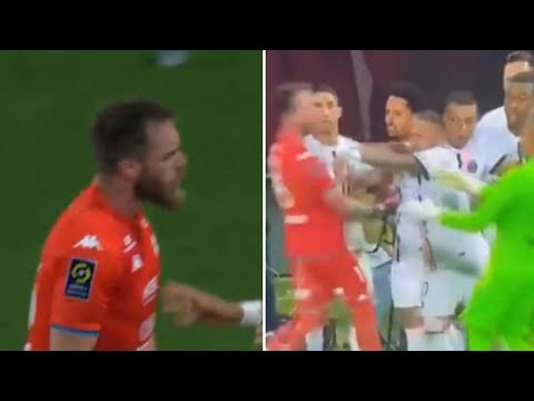 Mbappe & Alexandre Oukidja bust-up | Metz Vs PSG