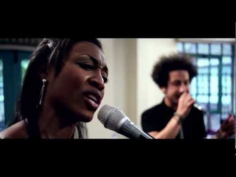 Mamas Gun Feat. Beverley Knight - Only One (Live) OFFICIAL VIDEO