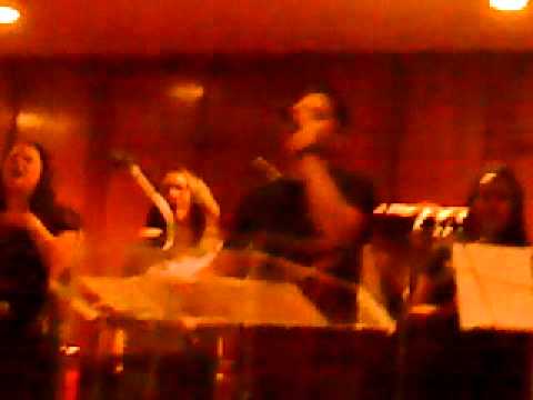 Trimestral Service (08/16/2010): All That I Want