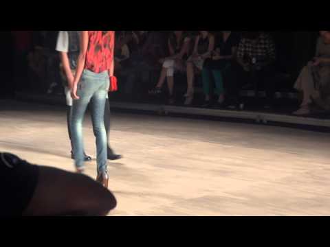 Desfile 2nd Floor Ellus