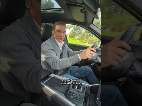 Katrin Adt, CEO de Dacia: «Ese es el botón más utilizado en nuestros coches porque desactiva las fu