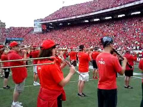 Varsity -- Wisconsin Alumni Marching Band -- 09/11/2010