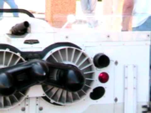 2J fan engine at speed