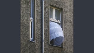 Earlier/Früher