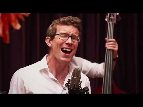 Acoustic Roaming Trio Wedding Band For Hire in London - Live Music