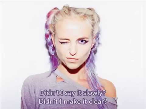 Kyla La Grange - Cut Your Teeth (lyrics) 2014