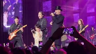 Download lagu Kamu Kamulah Surga ~ Ahmad Dhani & A Kids at 51th Kerajaan Cinta Ahmad Dhani Jakarta 28052023 mp3