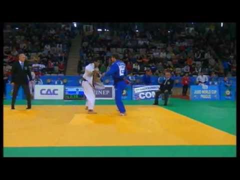 Judo Worldcup Pague 2012: -73kg MUKI, Sagi (ISR) - SCHARINGER, Peter (AUT)