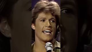 Andy Gibb - I Can't Help It (1980)