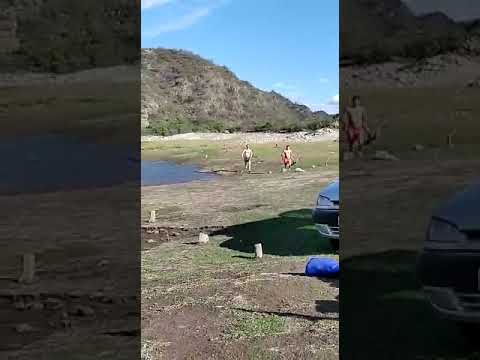 aprendiendo a sacar carpa en dique pichana .