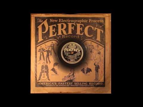 Joe Reichman and His Orchestra - "I'll Close My Eyes to Everyone Else" (1934)