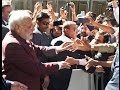 PM Narendra Modi greets to Indians in New York.