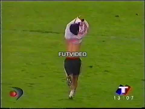 8-11-2000 (C. Mercosur) River Plate:3 vs Flamengo (Brasil).3